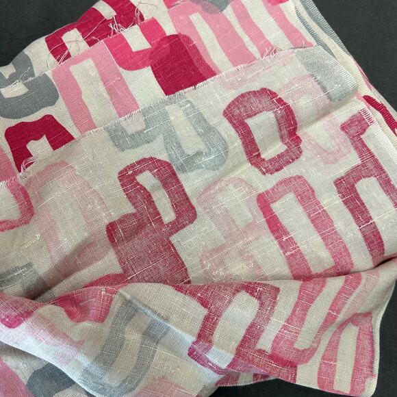 Vintage Earl Loom Geometric Pattern Rayon Fabric 45" W x 2 Yards 33" L - Picture 5 of 6